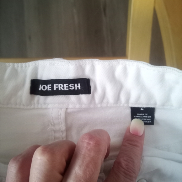 Joe Fresh White Mini Skirt - Picture 2 of 3
